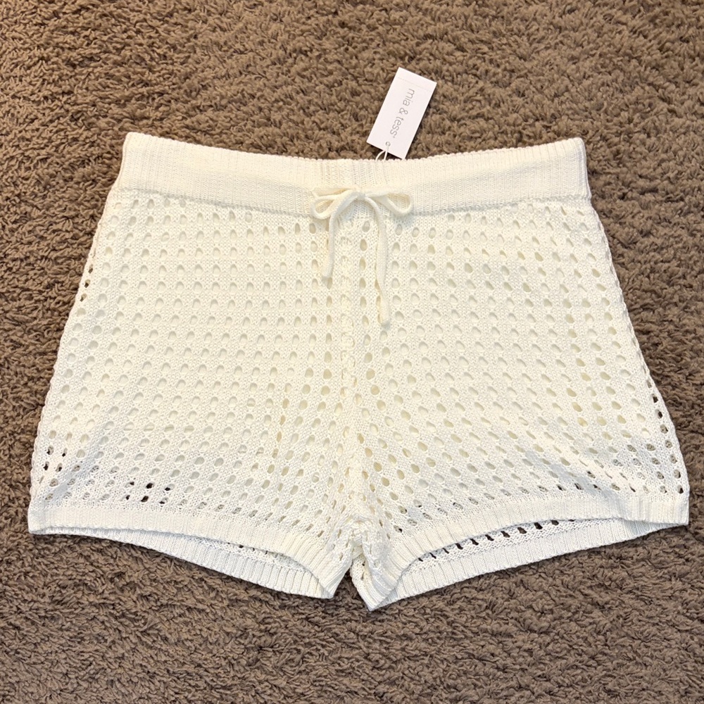 Mia & Tess Open Knit/Crochet Lined Shorts